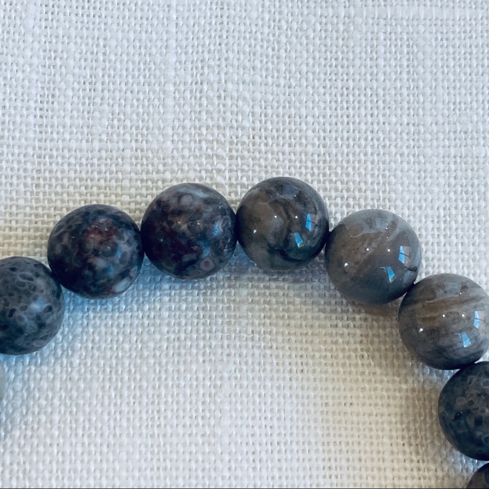 Handcrafted Fossil Coral Beaded Stretch Bracelet 10mm Gemstones & Silver-Plated - Picture 8 of 10